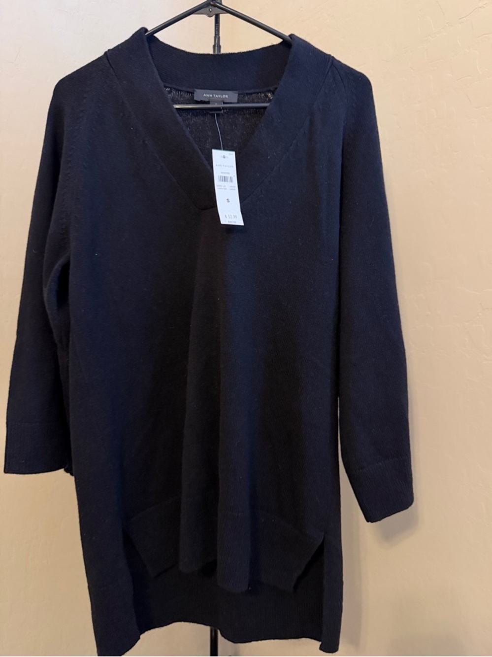 Ann Taylor Black V-Neck Longline Sweater Tunic size S new